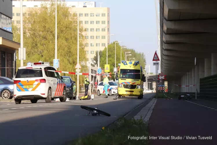 Fietser overleden na ongeval Mainhavenweg