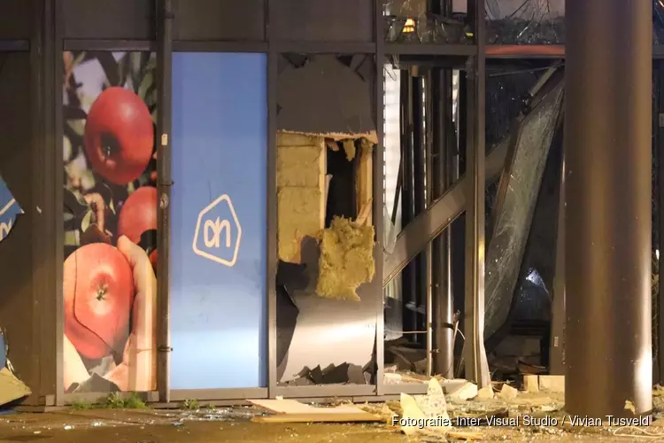 Getuigen gezocht van plofkraak Osdorpplein februari 2020