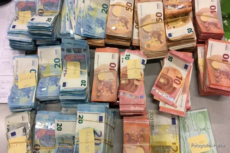 Aanhoudingen na vondst 1 miljoen euro