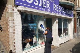 Ruit ingegooid bij Joods Restaurant