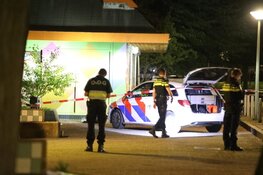 Gewonde bij schietpartij Amsterdam-Noord, daders voortvluchtig