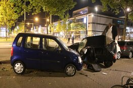 Bestuurder in levensgevaar na eenzijdig ongeval Stadionplein