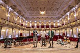 Trijntje Oosterhuis, Ruben Hein, Karsu en Amsterdam Sinfoniëtta in Empty Concertgebouw Sessions