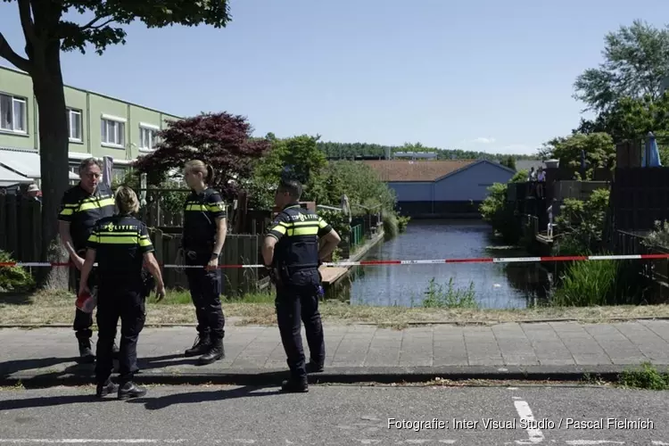 Lichaam gevonden in sloot in Amsterdam-Noord