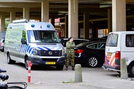 Bommenruimers opgeroepen voor onderzoek in berging van flat in Amsterdam-Noord