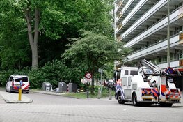 Bommenruimers opgeroepen voor onderzoek in berging van flat in Amsterdam-Noord