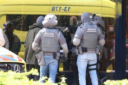 Arrestatieteam valt woning Amstelveen binnen
