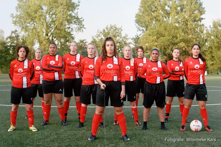 Tentoonstelling Vrouwen van Nieuw-West opent in Amsterdam Museum