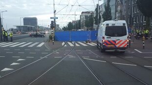 Motorrijder verongelukt op de De Ruijterkade
