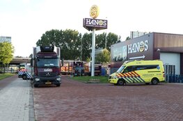 Ernstig ongeval met vrachtwagen bij Hanos Duivendrecht
