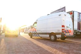 Ernstig ongeval met vrachtwagen bij Hanos Duivendrecht
