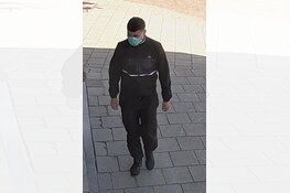 Gezocht: Bejaarde vrouw bestolen na babbeltruc nep-agent