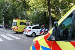 Gewonde bij steekpartij bij Amsterdams park: dader voortvluchtig