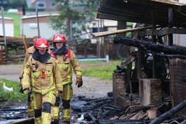Lichaam aangetroffen na grote brand