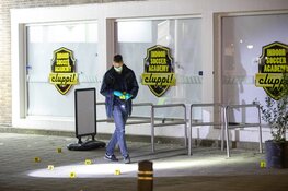 Kogelregen op sportgebouw Johan Huizingalaan