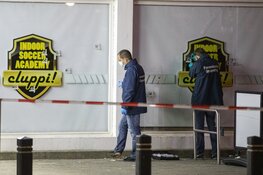 Kogelregen op sportgebouw Johan Huizingalaan