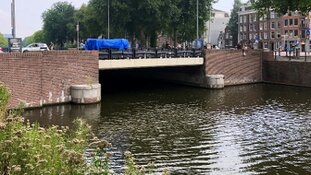 Mogelijk verband tussen aangetroffen vuurwapen en schietincident Louise de Colignystraat