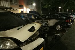Meerdere auto's beschadigd bij brand in Geuzenveld