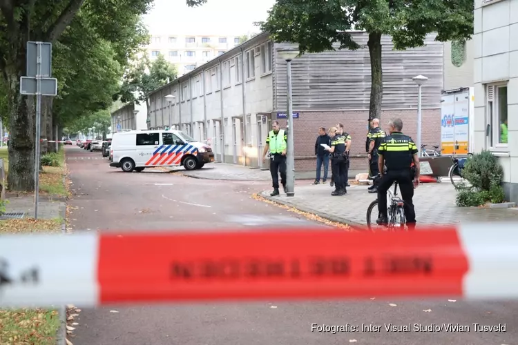Acht aanhoudingen bij ontruiming gekraakt winkelpand