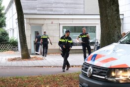 Acht aanhoudingen bij ontruiming gekraakt winkelpand