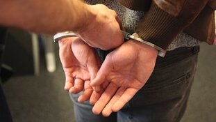 Aanhouding in onderzoek naar overval fastfoodrestaurant