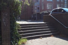 Getuigen gezocht straatroof Zeeburgerdijk