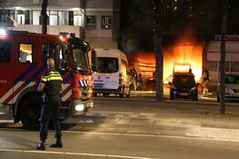 Tientallen woningen ontruimd na grote brand kringloopwinkel Postjesweg