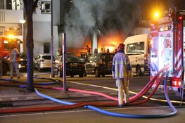 Tientallen woningen ontruimd na grote brand kringloopwinkel Postjesweg