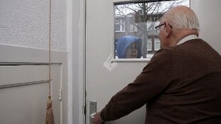 Twee verdachten aangehouden na babbeltruc Niersstraat Amsterdam