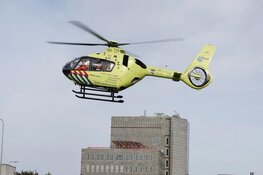 Auto crasht na mogelijke achtervolging in Amsterdam
