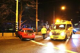 Automobilist onder invloed tegen muur gereden