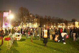 Demonstratie op het Museumplein: vrouwen voor vrouwen