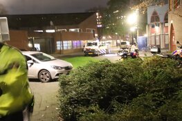 Gewonde bij woningoverval Amsterdam-Zuidoost