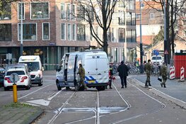 Verdacht pakketje aangetroffen in portiek in Amsterdam