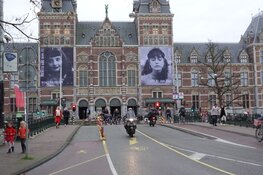 Deel Museumbrug afgesloten: vanwege ‘stedelijk gezondheidsbelang’