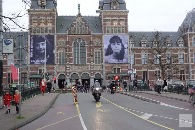 Deel Museumbrug afgesloten: vanwege ‘stedelijk gezondheidsbelang’