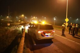 Gestolen scooter klemgereden na achtervolging vanaf Muiden