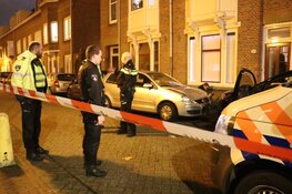 Achtervolging beëindigd na crash Amsterdam Noord, een persoon aangehouden