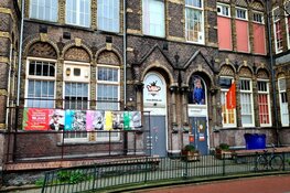 Pand Black Archives en Vereniging Ons Suriname beklad