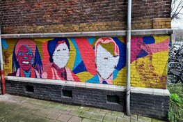 Pand Black Archives en Vereniging Ons Suriname beklad