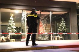 Ramkraak bij World Fashion Center