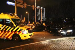 Botsing in Amstelveen: twee gewonden naar ziekenhuis