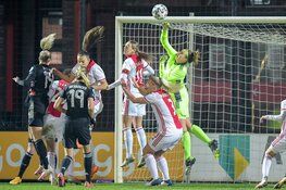 Ajax-vrouwen na rust ten onder tegen Bayern München