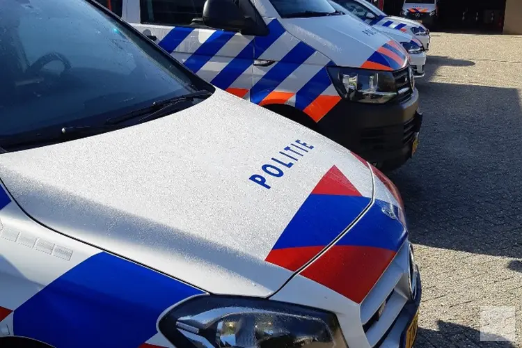 Snelle aanhoudingen na ramkraak kledingwinkel