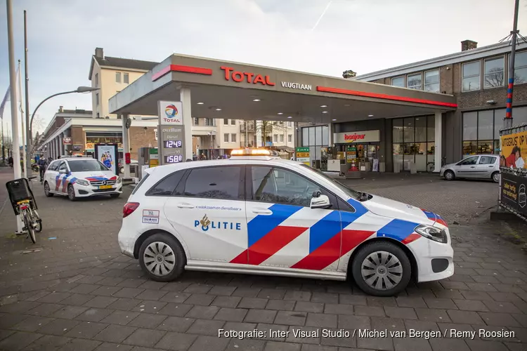 Gewonde bij geweldsincident bij tankstation Vlugtlaan in Amsterdam