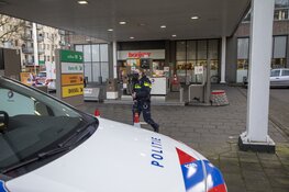 Gewonde bij geweldsincident bij tankstation Vlugtlaan in Amsterdam