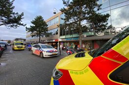 Medewerker supermarkt neergestoken in Amsterdam
