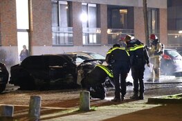 Auto uitgebrand in Osdorp
