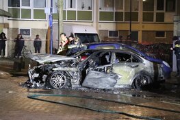 Auto uitgebrand in Osdorp