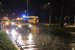 Fietser zwaargewond na aanrijding Van Nijenrodeweg